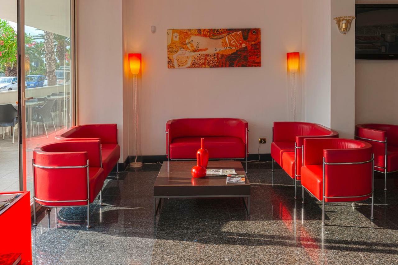 Hotel Villa Corallo San Benedetto del Tronto Exterior photo