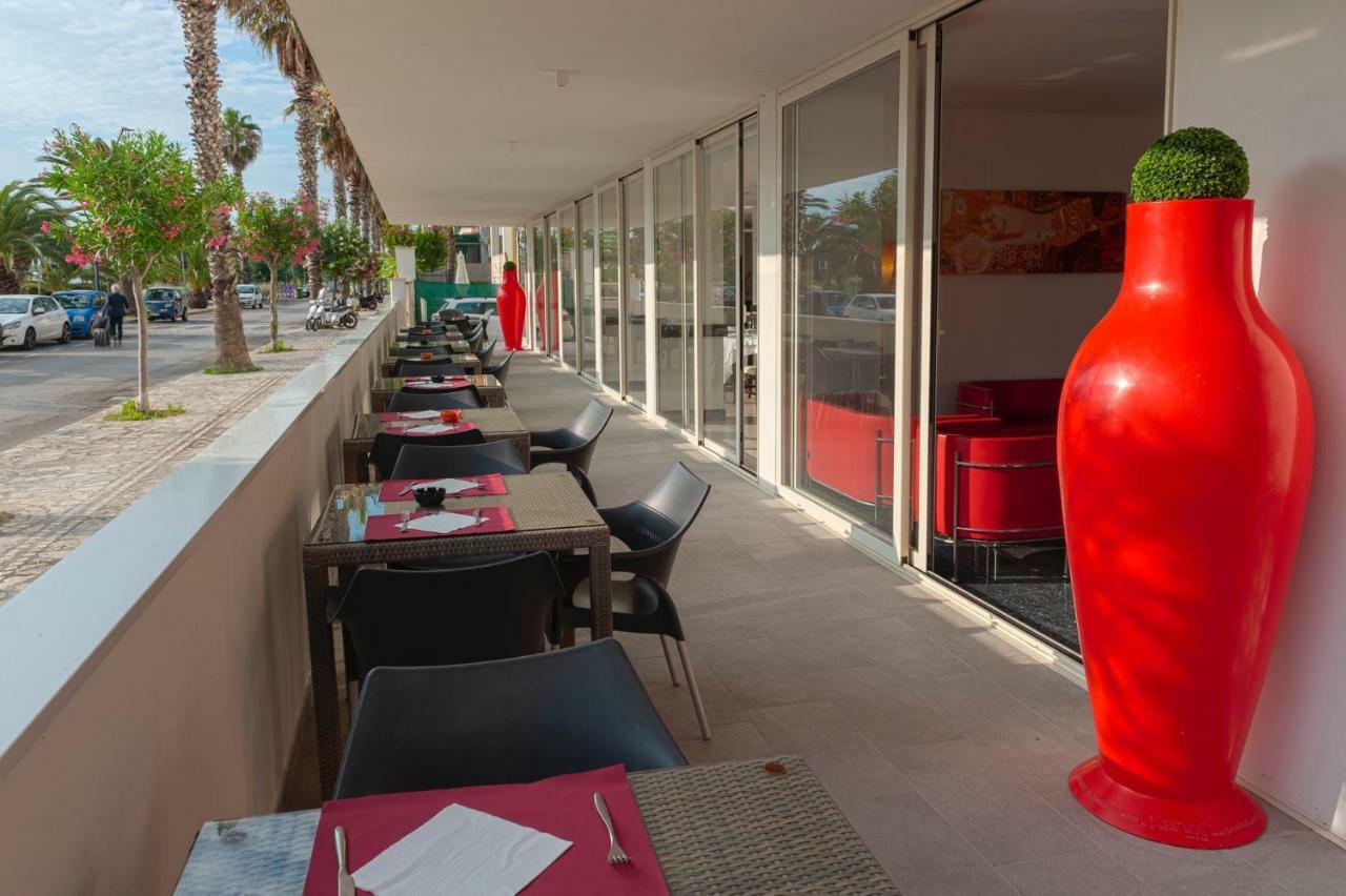 Hotel Villa Corallo San Benedetto del Tronto Exterior photo